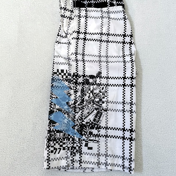 UnionBay Swim Suite Trunks Men’s Size 16 White Black Dotted Line - Picture 3 of 4